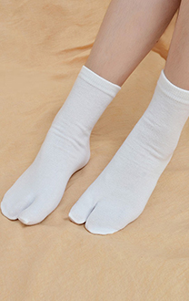 Bleach Tabi Geta Zwei Zehen-Socken