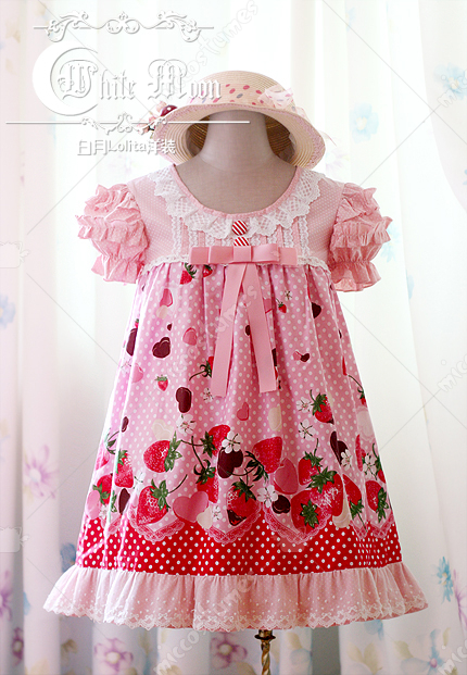 White moon pink strawberry chocolate print T silhouette lolita dress