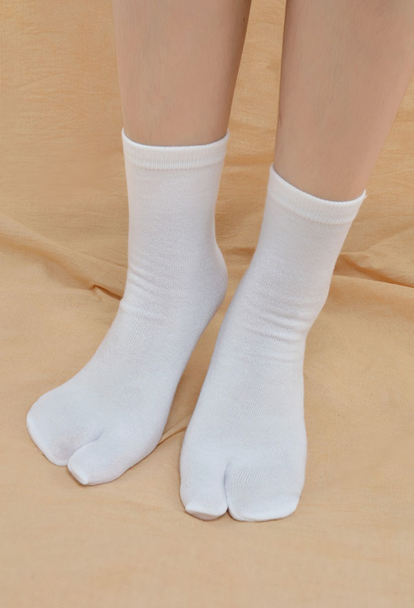 Bleach Tabi Geta Two Toe Socks For Sale